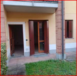 2 bedrooms Apartment in Palazzolo sull'Oglio, Italy No. 265506