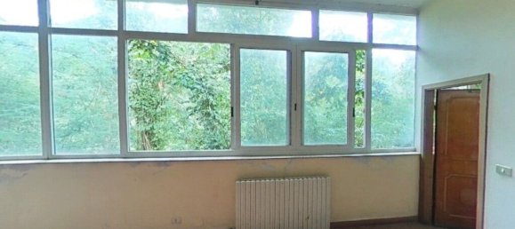 Дом с 10 комнатами в Личчана Нарди, Италия № 102089 3