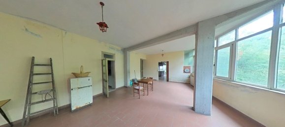 Дом с 10 комнатами в Личчана Нарди, Италия № 102089 30