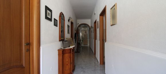 3 bedrooms House in Mesagne, Italy No. 327815 4