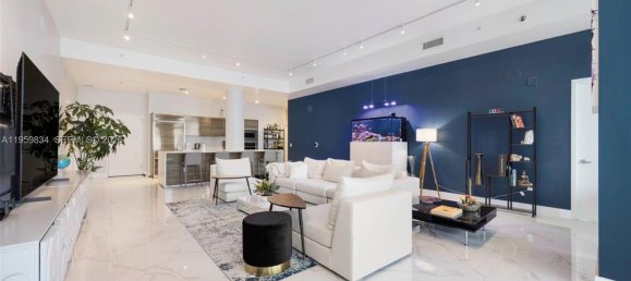 5 غرف نوم عقار تجاري في Miami, USA رقم 615796 22