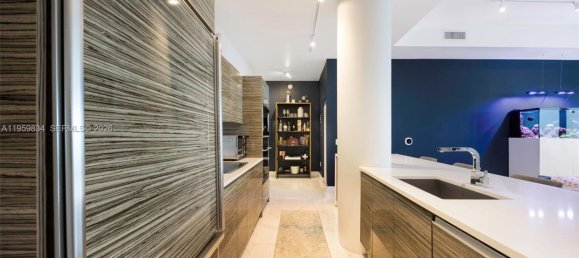 5 غرف نوم عقار تجاري في Miami, USA رقم 615796 16