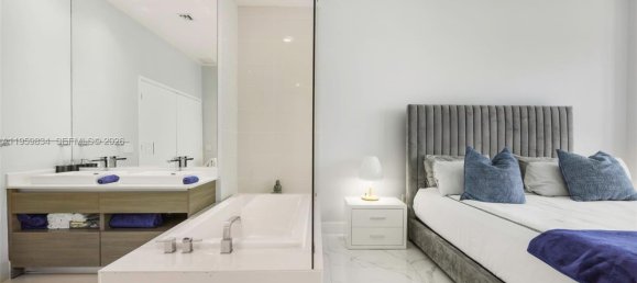 5 غرف نوم عقار تجاري في Miami, USA رقم 615796 8