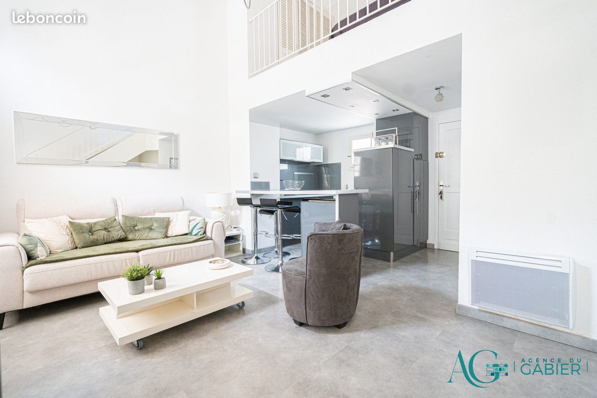 1 bedroom Duplex in Hyeres, France No. 282241