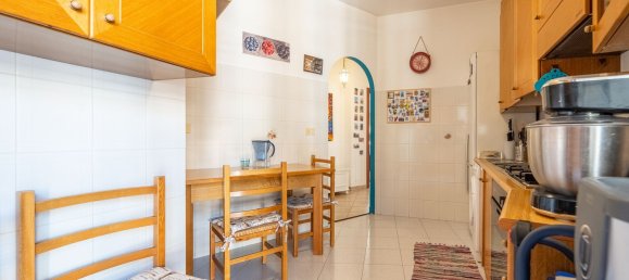 3 rooms Apartment in Rome, Italy No. 280445 9