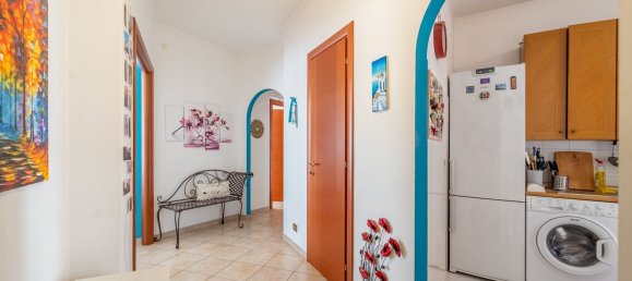 3 rooms Apartment in Rome, Italy No. 280445 6