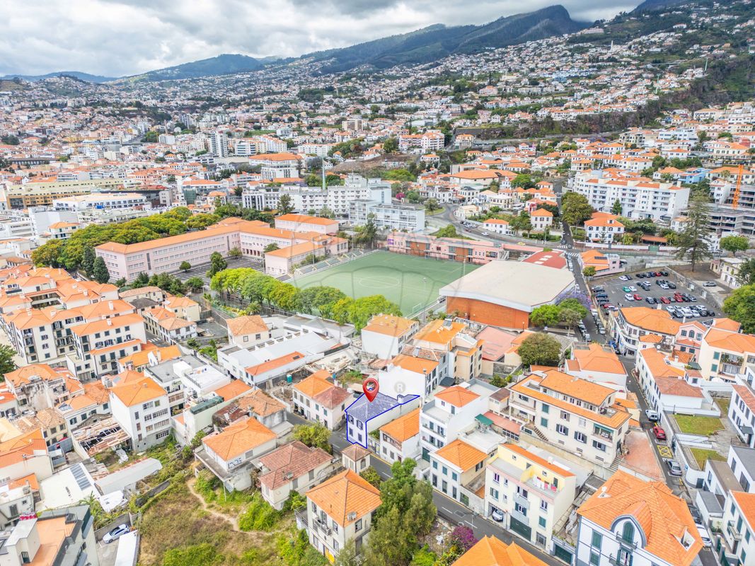 3 bedrooms House in Funchal, Portugal No. 25835