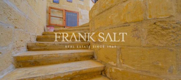 4 bedrooms Farm in Gharb, Malta No. 827 14