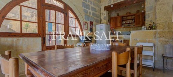 4 bedrooms Farm in Gharb, Malta No. 827 13
