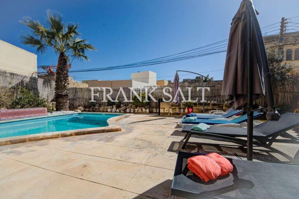 4 bedrooms Farm in Gharb, Malta No. 827