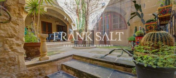 4 bedrooms Farm in Gharb, Malta No. 827 5