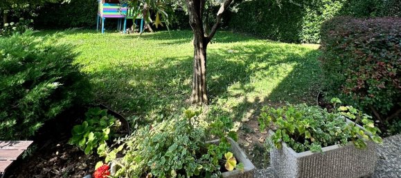 Квартира с 4 комнатами в Курно, Италия № 186126 11