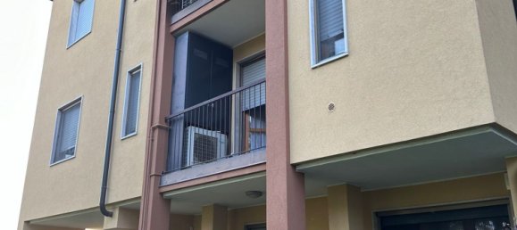 Квартира с 4 комнатами в Курно, Италия № 186126 14