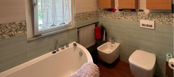 Квартира с 4 комнатами в Курно, Италия № 186126 7