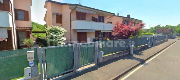 Villa T3 em Fara Gera d'Adda, Italy N.º 360404 2