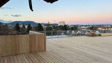 4غرفة بانتهاوس في Eggenberg, Austria رقم 181482