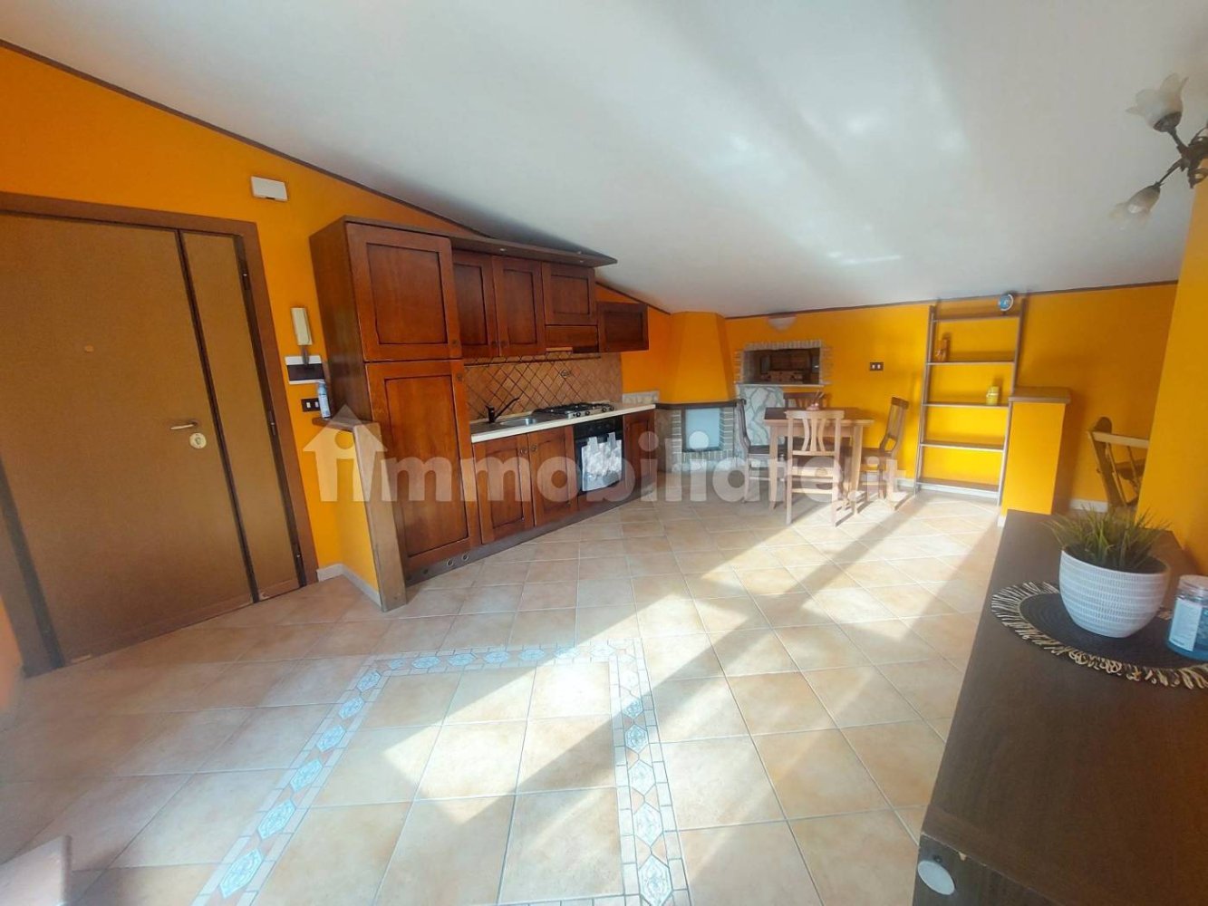 1 Schlafzimmer Wohnung in Valmontone, Italy, Nr. 211424