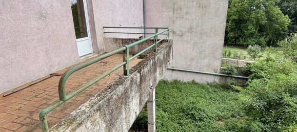 3 bedrooms House in Loire, France No. 279322 8