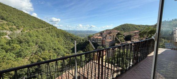 Apartamento de 5 dormitorios en Rivodutri, Italy No. 335901 9