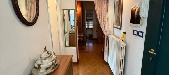 Apartamento de 5 dormitorios en Rivodutri, Italy No. 335901 10
