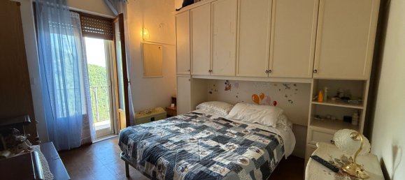 Apartamento de 5 dormitorios en Rivodutri, Italy No. 335901 11