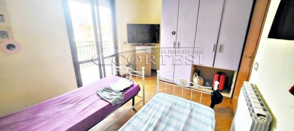 3-salle Appartement à Perugia, Italy No. 26144 9