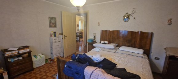 Casa de 6 habitaciónes en Viadana, Italy No. 173454 13