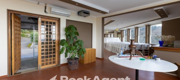 900m² Commercial property in Lucca, Italy No. 68456 11