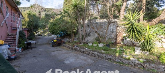 900m² Commercial property in Lucca, Italy No. 68456 35