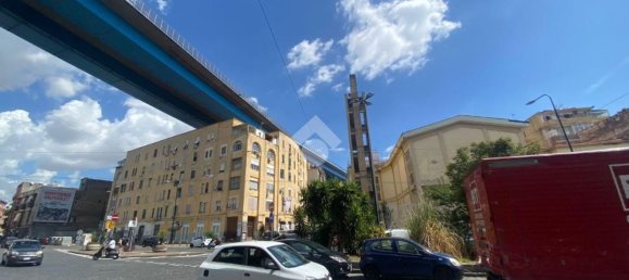 1 Schlafzimmer Wohnung in Naples, Italy, Nr. 333910 3