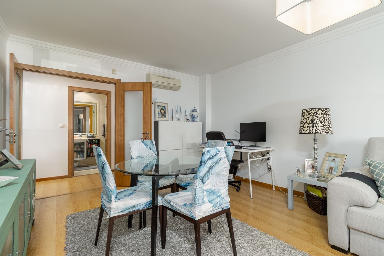 2 bedrooms Apartment in Oeiras, Portugal No. 339456