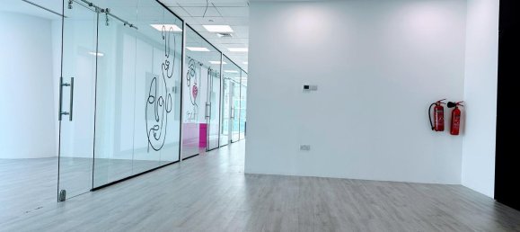 229.9m² Office in Business Bay, UAE No. 16725 19