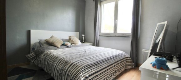 3 Schlafzimmer Haus in Courtenay, France, Nr. 68861 5