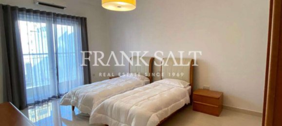 3 bedrooms Apartment in Sliema, Malta No. 8805 4