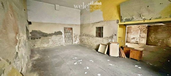 2 rooms Commercial property in Signa, Italy No. 89524 19