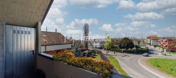 3-salle Appartement à Como, Italy No. 9117 47