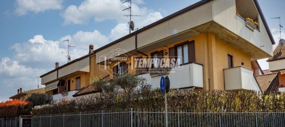 3-salle Appartement à Como, Italy No. 9117 65