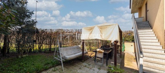 3-salle Appartement à Como, Italy No. 9117 56