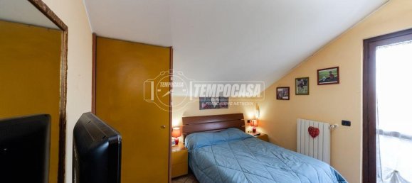 3-salle Appartement à Como, Italy No. 9117 34