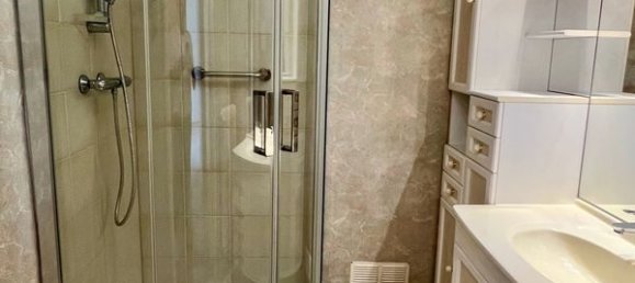 Apartamento de 3 dormitorios en Vannes, France No. 326014 12