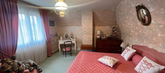 2 bedrooms House in Champigny-sur-Marne, France No. 150273 4