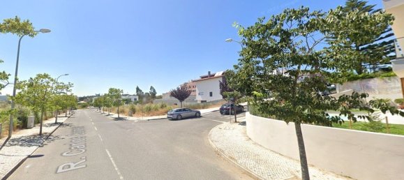 4 bedrooms House in Rio de Mouro, Portugal No. 48289 30