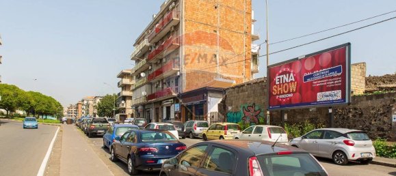 3 Schlafzimmer Wohnung in Catania, Italy, Nr. 65585 3