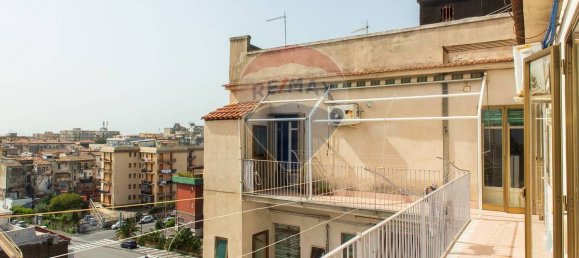 3 Schlafzimmer Wohnung in Catania, Italy, Nr. 65585 14