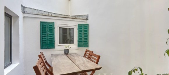 3 bedrooms Apartment in Paris, France No. 175141 9