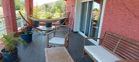 5 bedrooms House in Talasani, France No. 259775 3