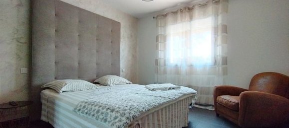 5 bedrooms House in Talasani, France No. 259775 7