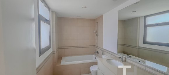 3 bedrooms Townhouse in Town Square, UAE No. 32241 7