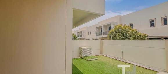 3 bedrooms Townhouse in Town Square, UAE No. 32241 9