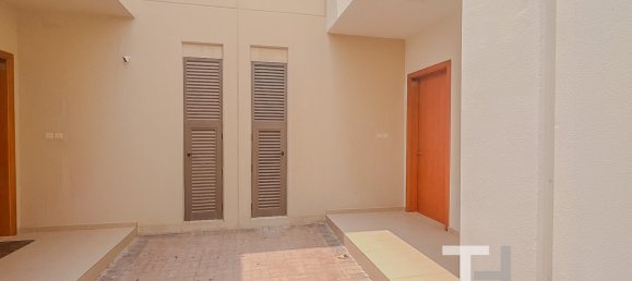 3 bedrooms Townhouse in Town Square, UAE No. 32241 4